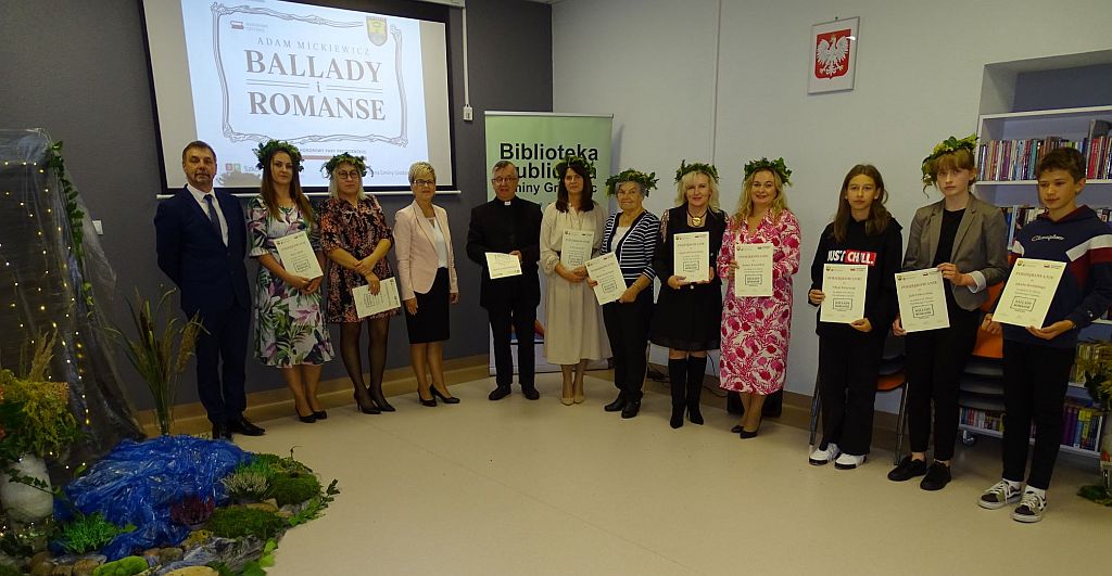 Narodowe Czytanie 2022 w Grodźcu - zdjęcie 1