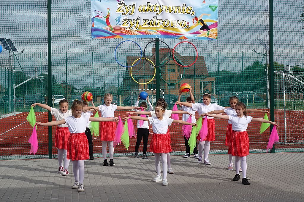 Gmina Grodziec z nowym zapleczem sportowym - zdjęcie 5