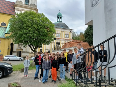 Poznaliśmy Polskę w ramach zrealizowanego przedsięwzięcia ustanowionego przez Ministra Edukacji i Nauki pn. „Poznaj Polskę”. - zdjęcie 26