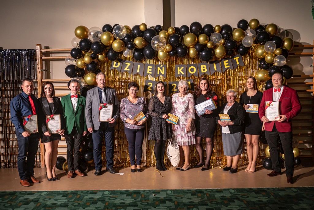 Gminny Dzień Kobiet w Grodźcu - zdjęcie 9