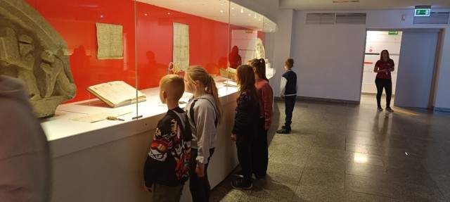Katedra Gnieźnieńska z Muzeum Archidiecezji Gnieźnieńskiej - zdjęcie 4