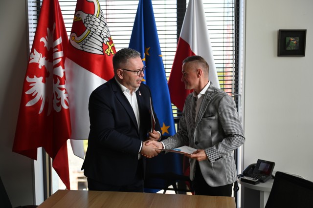 Pierwsze auto elektryczne trafiło do Gminy Grodziec - zdjęcie 6